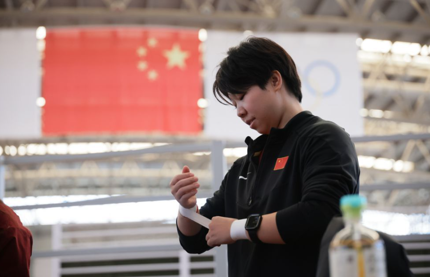 问鼎娱乐APP安卓版：引领娱乐潮流新风尚